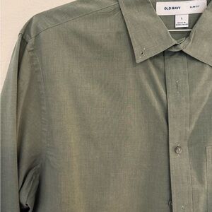 Men's Green Shirt
